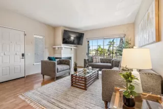 Photo #3: NDP2405696 Listing