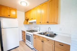 Photo #5: NDP2405917 Listing