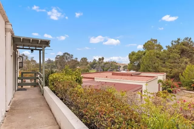 MLS: NDP2406163 Condo For Sale