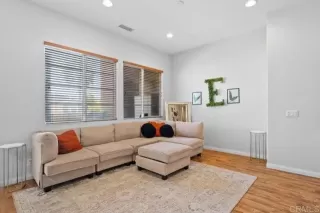 Photo #3: NDP2406297 Listing