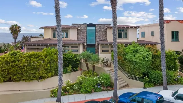 MLS: NDP2406365 Condo For Sale