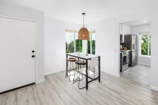 Photo #5: NDP2406383 Listing