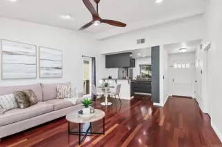Photo #4: NDP2406407 Listing 
