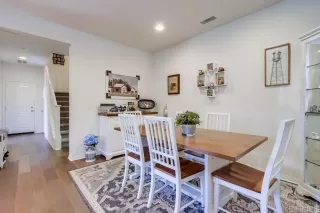 Photo #5: NDP2406457 Listing