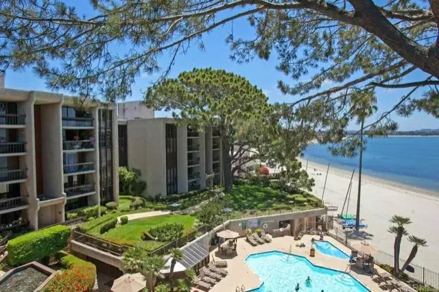 MLS: NDP2406538 Condo For Sale