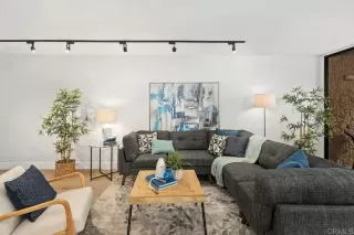 Photo #6: NDP2406538 Listing 