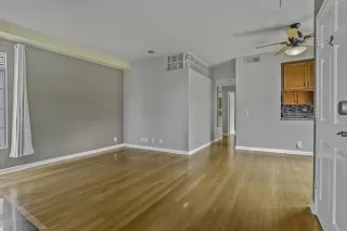 Photo #4: NDP2406560 Listing