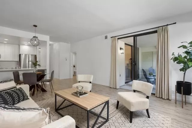 MLS: NDP2406566 Condo For Sale