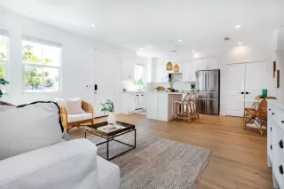 Photo #2: NDP2406630 Listing