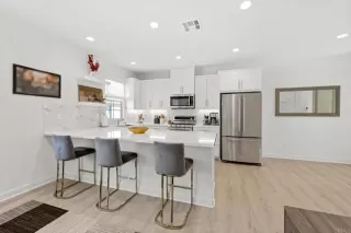 Photo #5: NDP2406705 Listing 