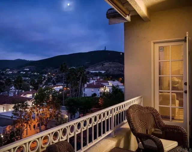 MLS: NDP2406816 Condo For Sale