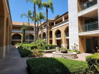 Photo #3: NDP2406885 Listing