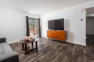 Photo #2: NDP2406989 Listing