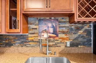 Photo #5: NDP2407033 Listing