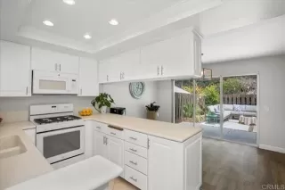 Photo #3: NDP2407035 Listing