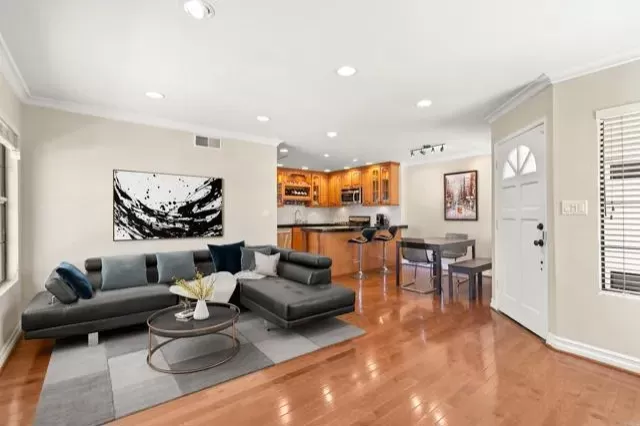 MLS: NDP2407074 Condo For Sale