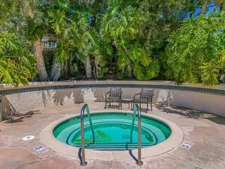 Photo #6: NDP2407429 Listing