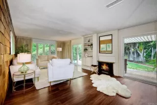 Photo #2: NDP2407520 Listing