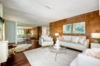 Photo #4: NDP2407520 Listing