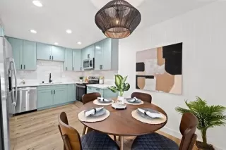 Photo #6: NDP2407532 Listing