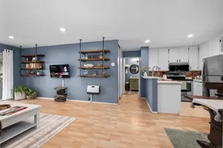 Photo #1: NDP2407540 Listing