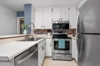 Photo #2: NDP2407540 Listing