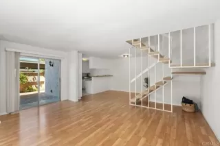 Photo #2: NDP2407629 Listing