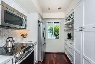 Photo #4: NDP2407647 Listing