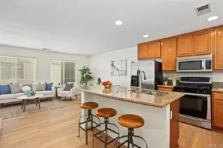 Photo #5: NDP2407724 Listing