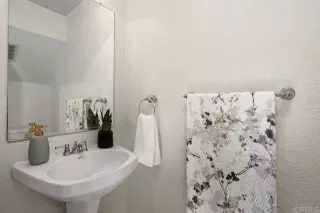 Photo #6: NDP2407724 Listing