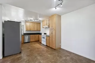 Photo #4: NDP2407761 Listing