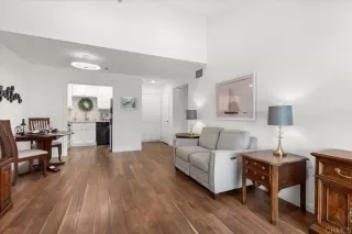 Photo #6: NDP2407962 Listing