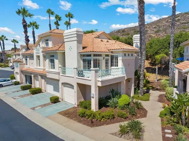 MLS: NDP2407986 Condo For Sale