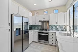 Photo #2: NDP2407986 Listing