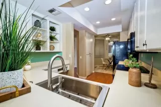 Photo #3: NDP2408069 Listing