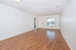 Photo #3: NDP2408099 Listing