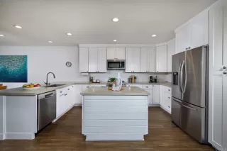 Photo #5: NDP2408445 Listing