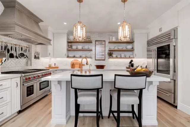 MLS: NDP2408581 Condo For Sale