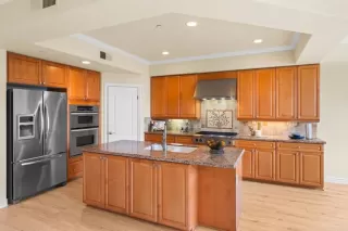 Photo #4: NDP2408641 Listing