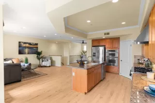 Photo #5: NDP2408641 Listing