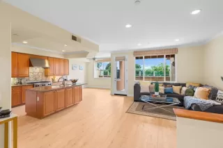 Photo #6: NDP2408641 Listing