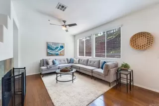 Photo #4: NDP2408694 Listing