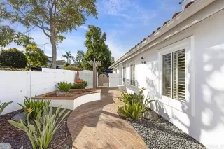 Photo #2: NDP2408854 Listing