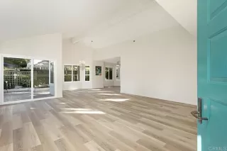 Photo #5: NDP2408854 Listing