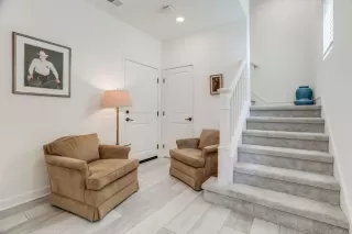 Photo #4: NDP2408910 Listing