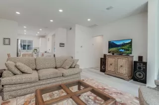 Photo #5: NDP2408910 Listing