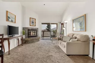 Photo #4: NDP2408963 Listing