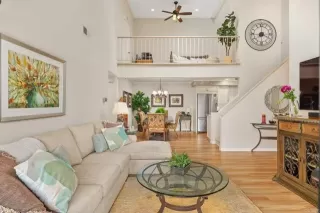 Photo #5: NDP2408969 Listing