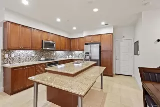 Photo #2: NDP2408984 Listing