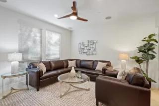 Photo #4: NDP2408984 Listing